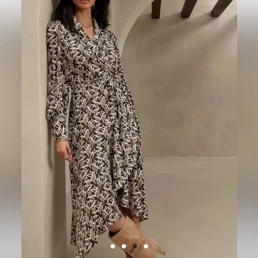 Banana Republic Silky Wrap Maxi Dress - Picture 2 of 15
